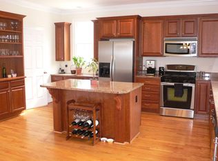 2939 Leatherleaf Dr, Toano, VA 23168