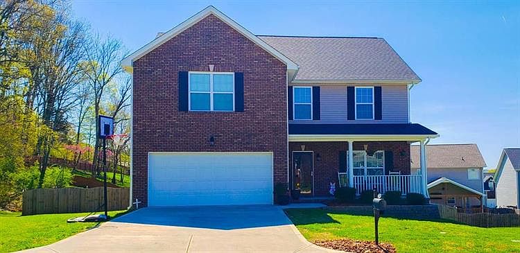 1st image of 2409 Clinging Vine Ln