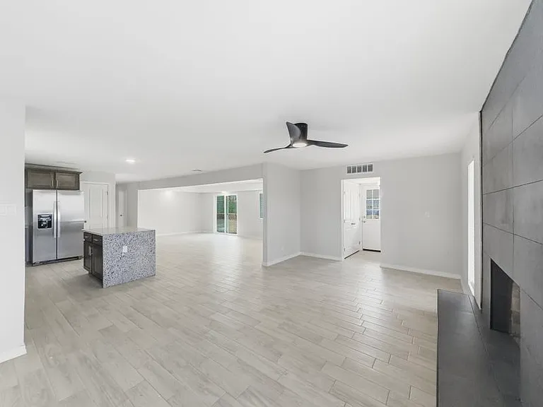 565 Gallagher St — Photo 18
