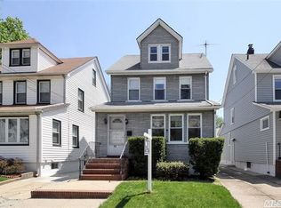 8817 Billings St, Queens Village, NY 11427