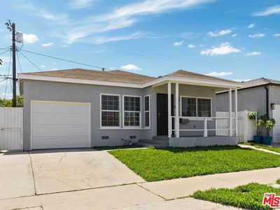 820 W 98th St, Los Angeles, CA, 90044