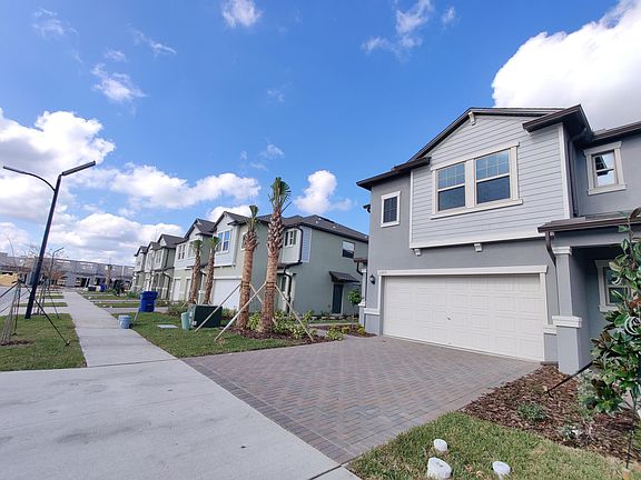 3rd image of 21835 Lyonia Ln
