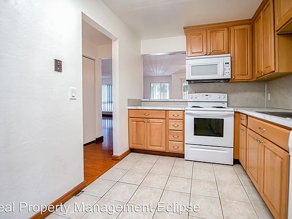 5th image of 1606 103rd Pl NE APT K1