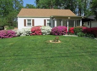 1919 Storm Dr, Falls Church, VA 22043