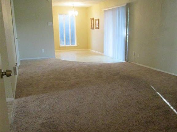5th image of 438 Melrose Dr
