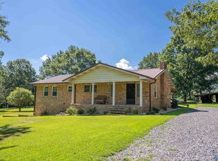 126 Gilbreath St, Crossville, AL 35962