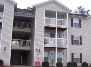 903 Hanahan Ct UNIT 2D, Greensboro, NC 27409