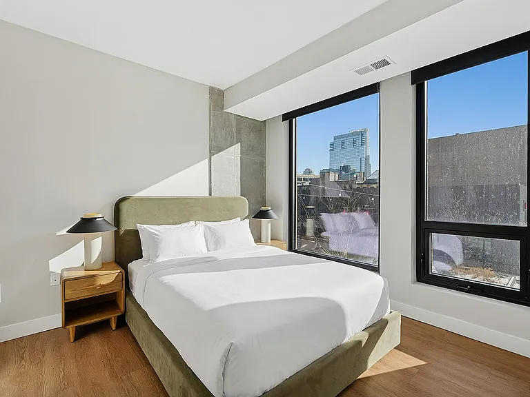 North Loop Green 360 Bedroom
