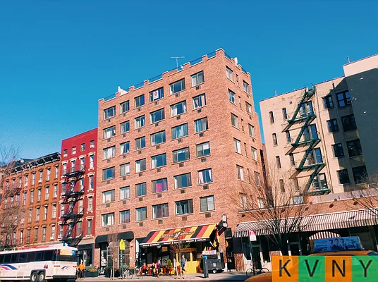 Rented by KVNY Soho | media 64