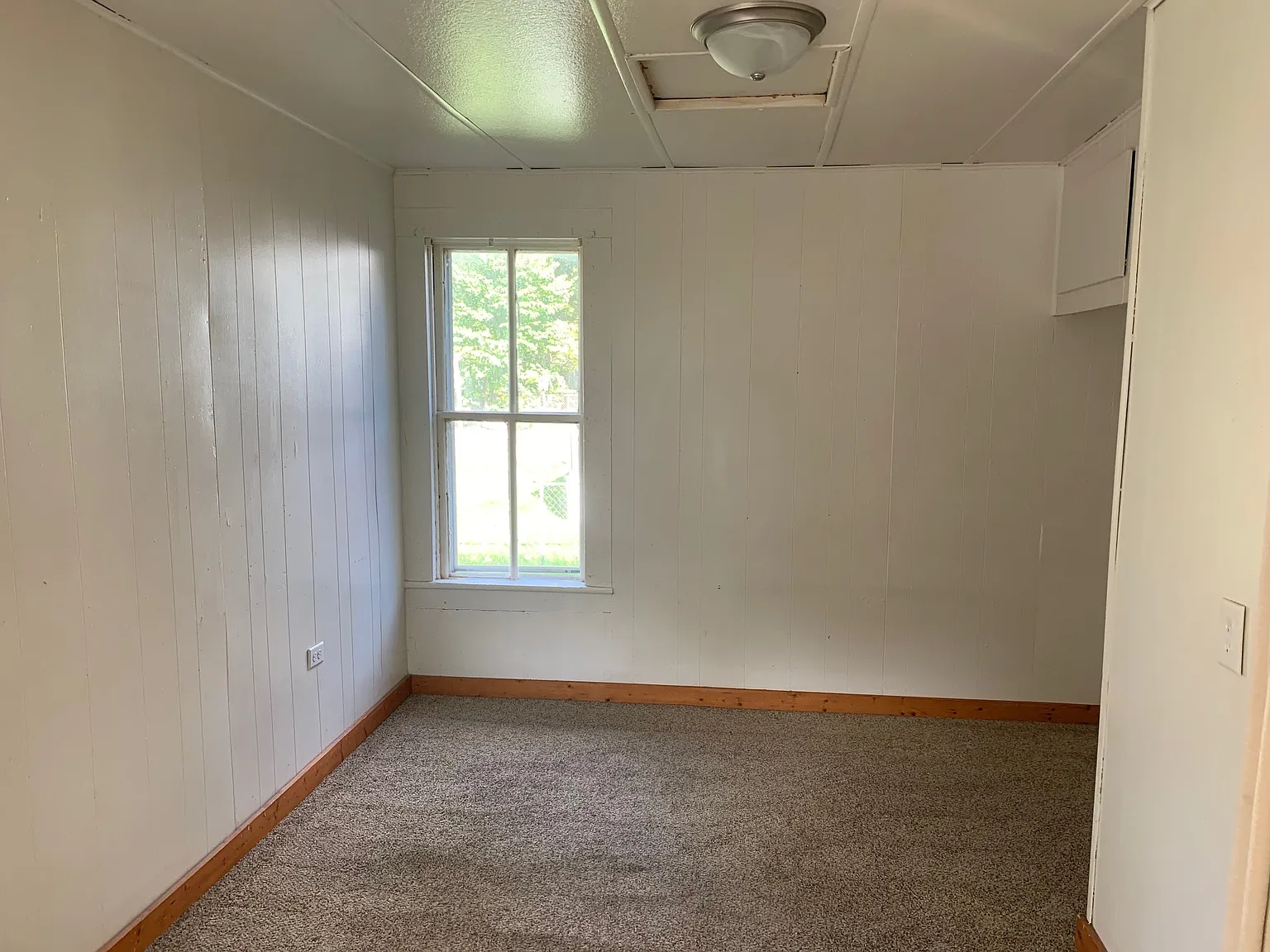 208 Woodruff — Photo 3