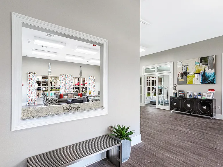 Welcome to the Reagan Crossing leasing office