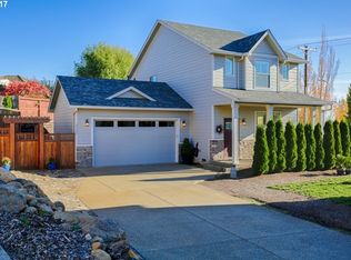 2327 Maplewood Dr S, Salem, OR 97306