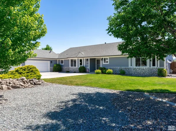 2863 Sierra Mesa Ct, Minden, NV 89423