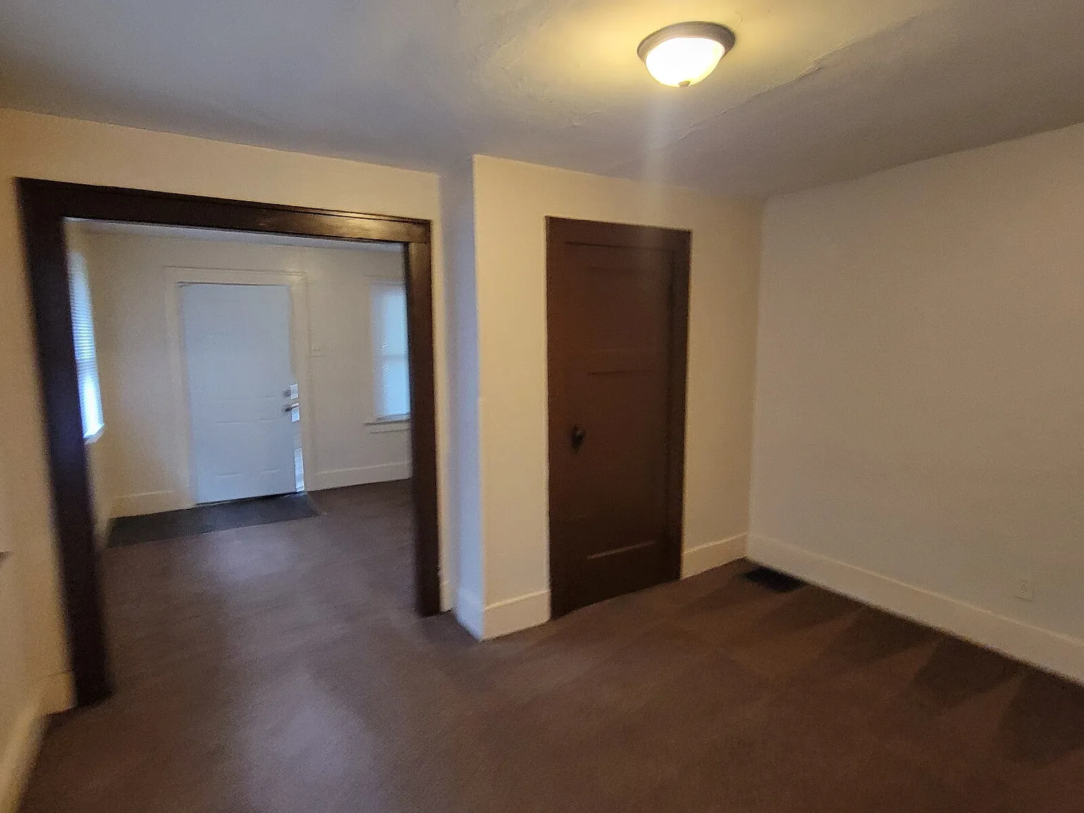 2 bed, 1.0 bath, $625 — Photo 4
