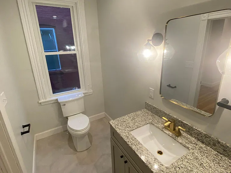 304 W Lemon St #1 — Photo 14
