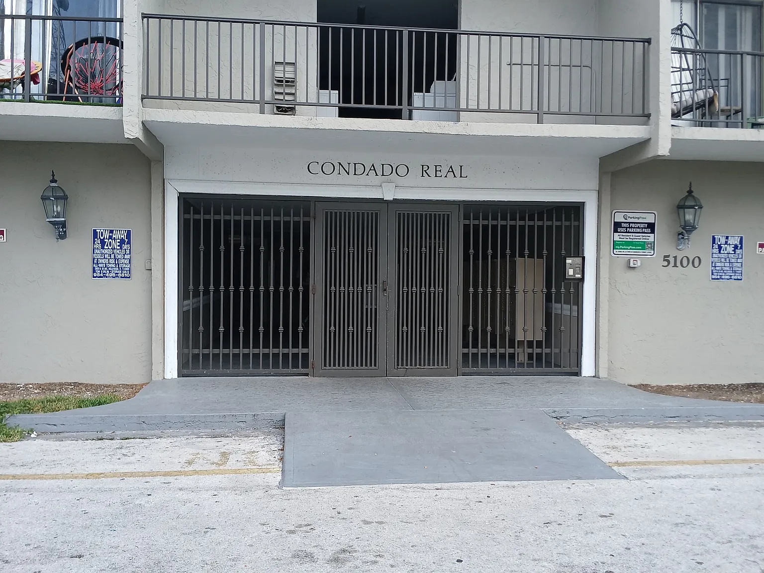 2 bed, 860 sqft, $1,725 — Photo 4