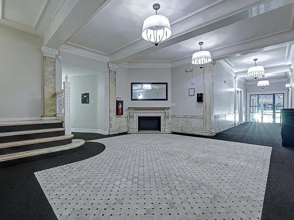 Willett Apartments