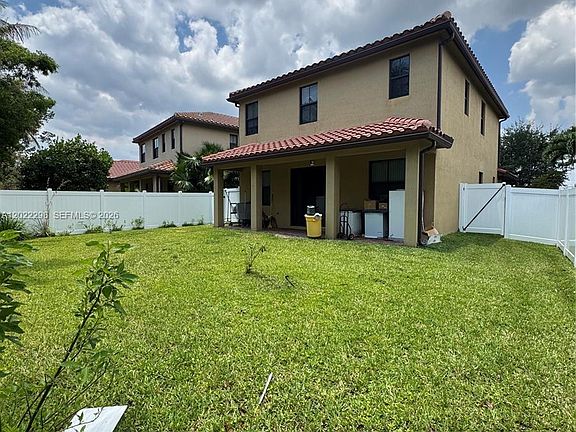 4th image of 5504 NW 48th Ln