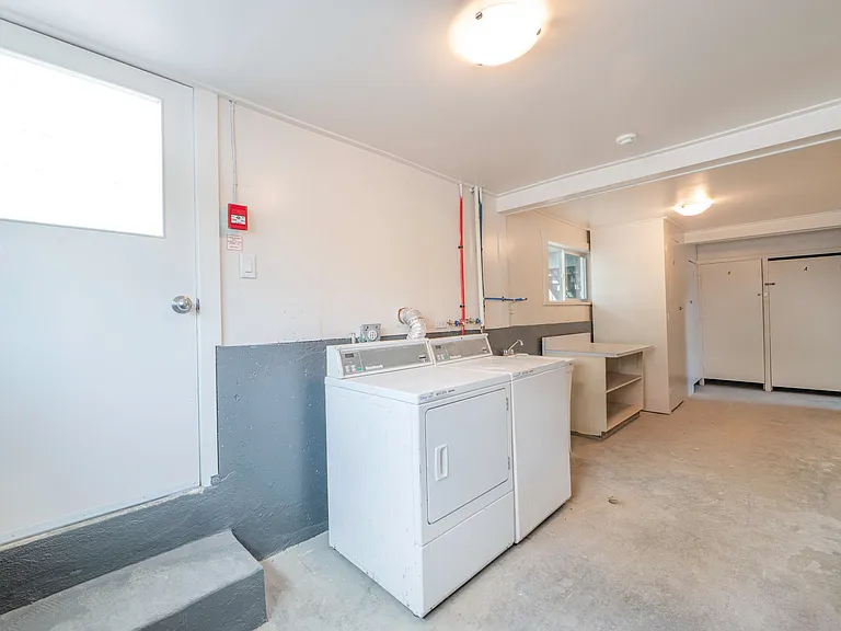 9250 Edwards Rd #5 — Photo 22