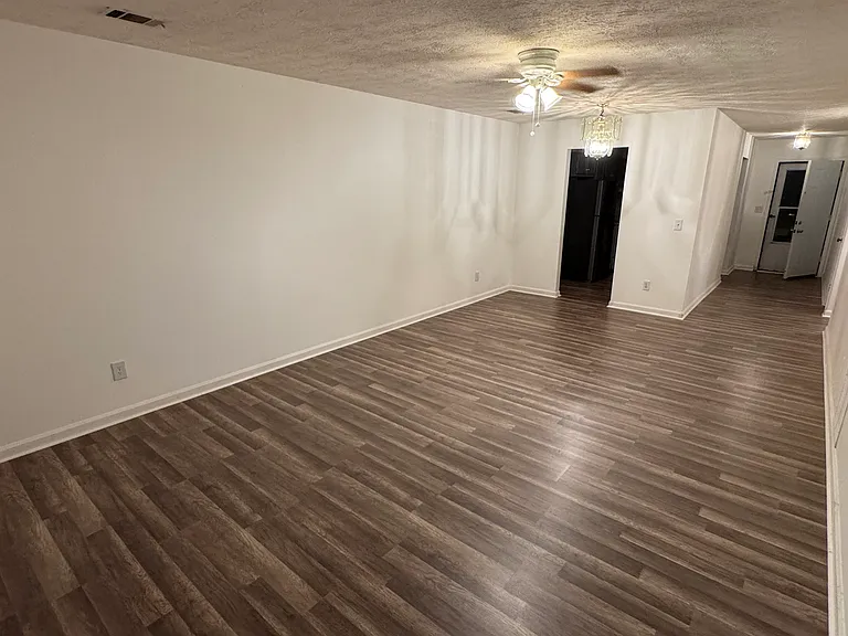 8501 Westchester Dr #8501 — Photo 3
