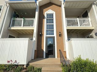 118 Westwick Ct UNIT 4, Sterling, VA 20165