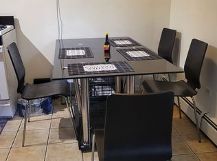 8254 Niles Center Rd #E3, Skokie, IL 60077