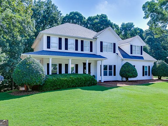 2nd image of 4020 Derby Dr