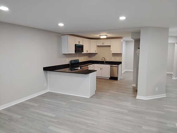 5th image of 6875 Redansa Dr