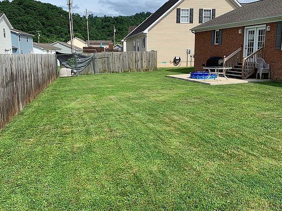 4th image of 212 Arrowhead Dr