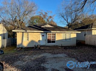 323 Thomas St, Athens, AL 35611