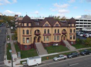 303 E 3rd St APT 35, Duluth, MN 55805