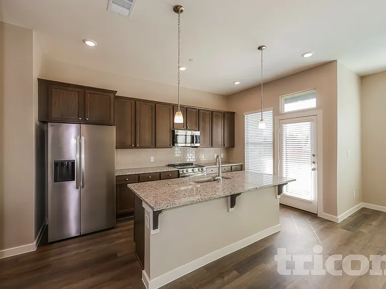 5412 Granite Trl — Photo 2