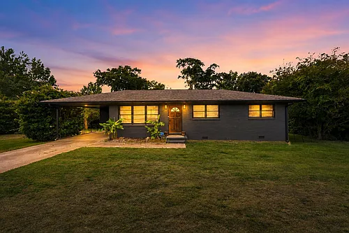 250 Morningview Dr Photo 1