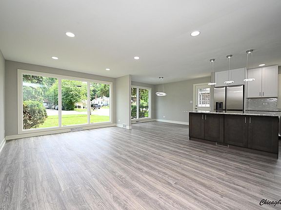 5th image of 232 Dalewood Ave