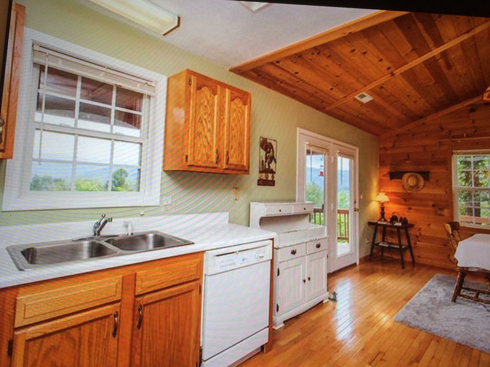 2nd image of Cane Ridge Ln