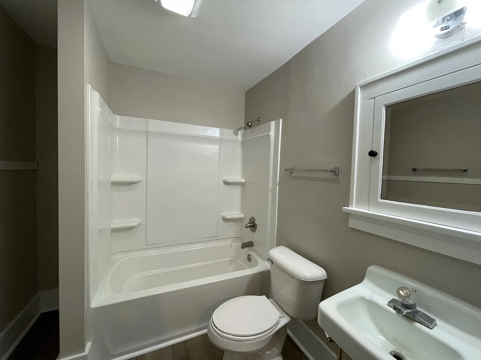 2209 Iowa Street - 1 — Photo 3