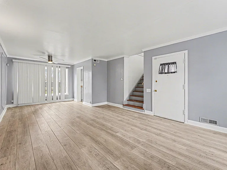 4142 Dearborn St — Photo 3