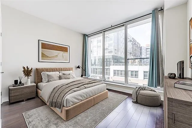 1200 Avenue At Port Imperial #421 — Photo 5