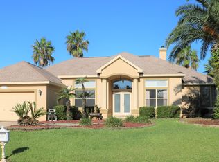 1943 Rue La Fontaine, Navarre, FL 32566