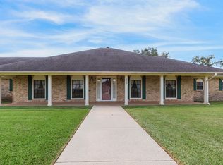318 Crossbow Dr, New Iberia, LA 70563