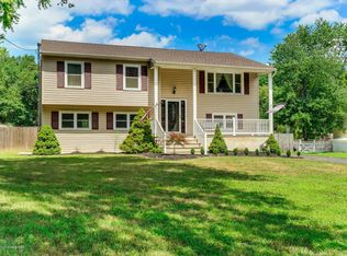 964 Bethel Church Rd, Jackson, NJ 08527