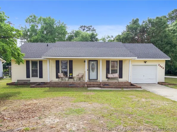 2600 Quail Forest Dr, Fayetteville, NC 28306