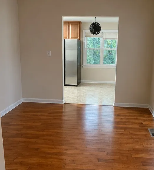 8061 W Glen Rd — Photo 3