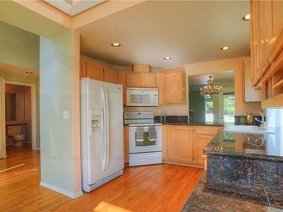 3rd image of 6109 83rd Ave W