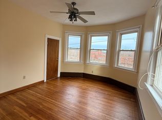 127 Mill St 2ndFlr 2B/1B Hardwoods FreshPaint 1PetOK Storage Laundry, Cumberland, RI 02864