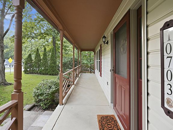 2nd image of 10703 Bradford St