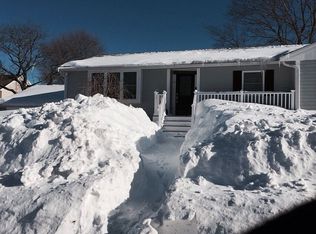 8 Marion Ave, Beverly, MA 01915