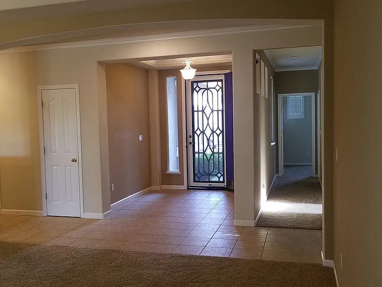 6145 Crater Lake Dr — Photo 9
