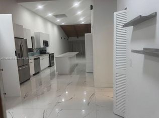 2671 S Parkview Dr #2671, Hallandale, FL 33009