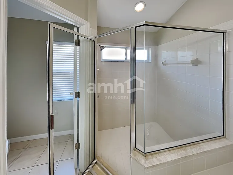 12828 Standbridge Dr — Photo 12